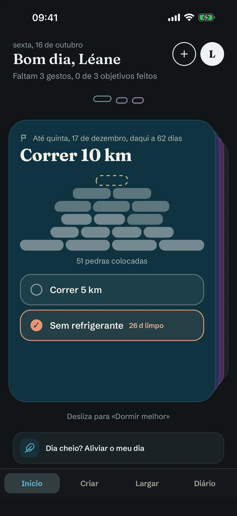 A tela de início com um cartão de objetivo, no modo escuro